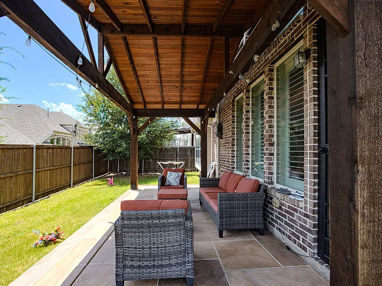 8701 Fairway Ln — Photo 38