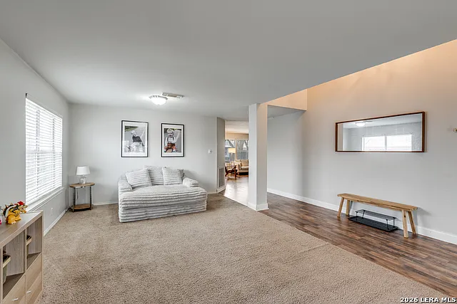 1017 Silvertree Blvd — Photo 5