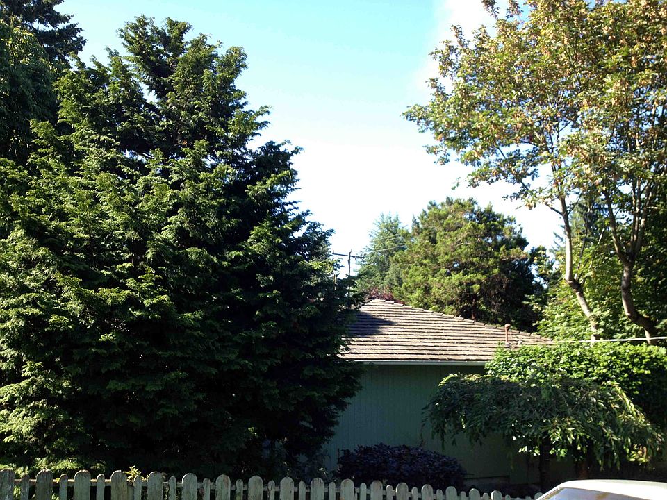 1st image of 9020 30th Ave NE
