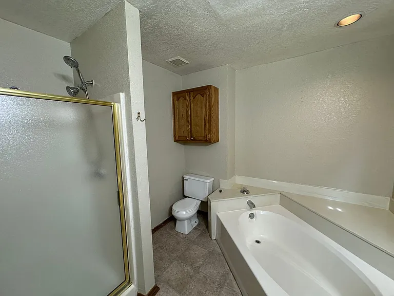 2618 Briarcliff Dr — Photo 9