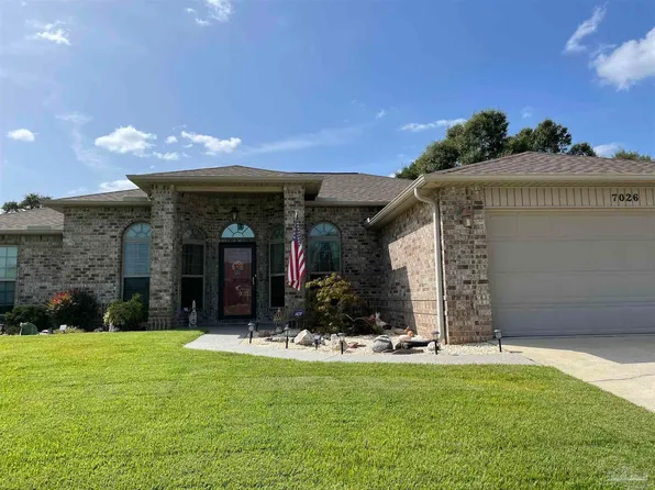 7026 Season Dr, Milton, FL 32570