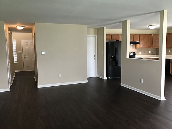 3rd image of 6216 Copeland Lakes Ln