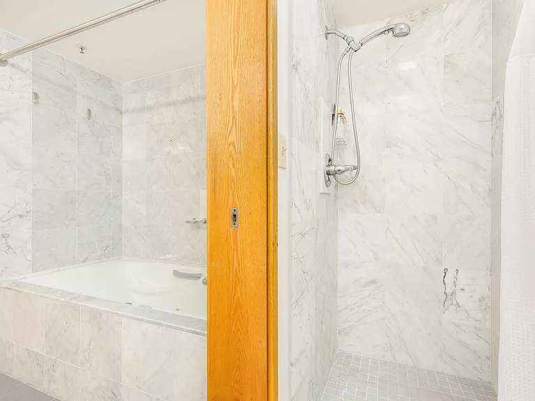 1330 Ala Moana Blvd #1308 — Photo 14