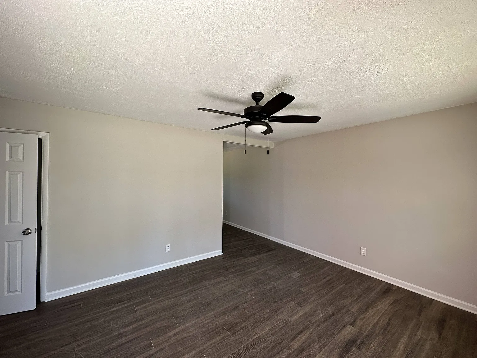8079 Attleboro Dr — Photo 3