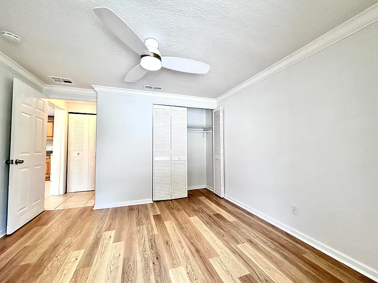 7168 Southgate Blvd #7168 — Photo 9
