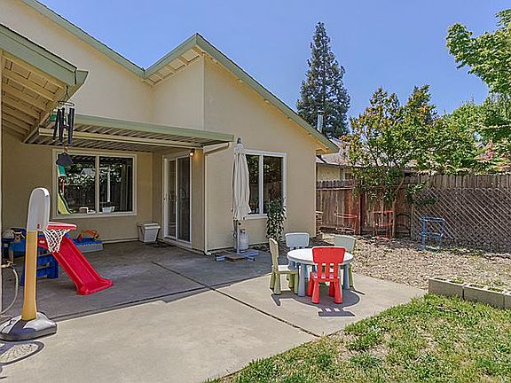 3rd image of 1173 Socorro Way