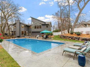 12015 Cambridge Ct, Minnetonka, MN 55305