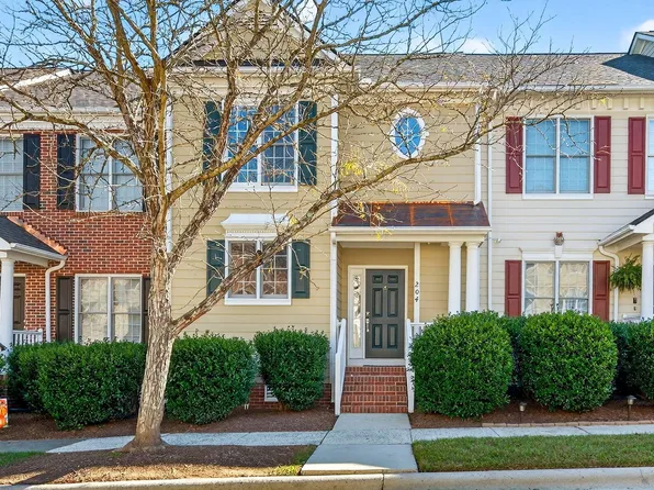 204 Madison Grove Pl, Morrisville, NC 27560