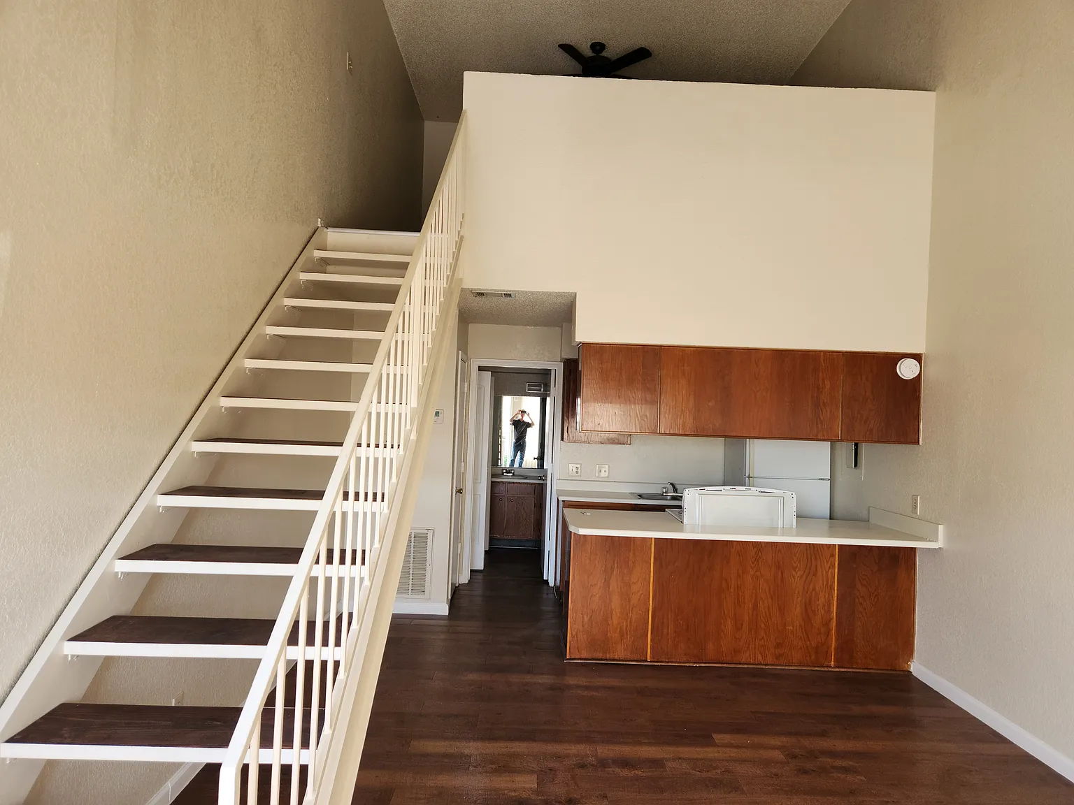 1 bed, 512 sqft, $800 — Photo 2
