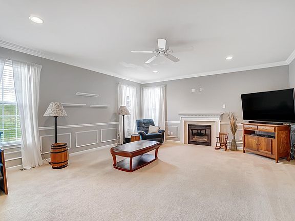 5th image of 1240 Summerwood Dr
