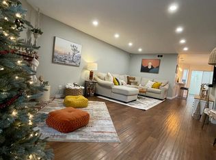 2755 Stearns St, Simi Valley, CA 93063