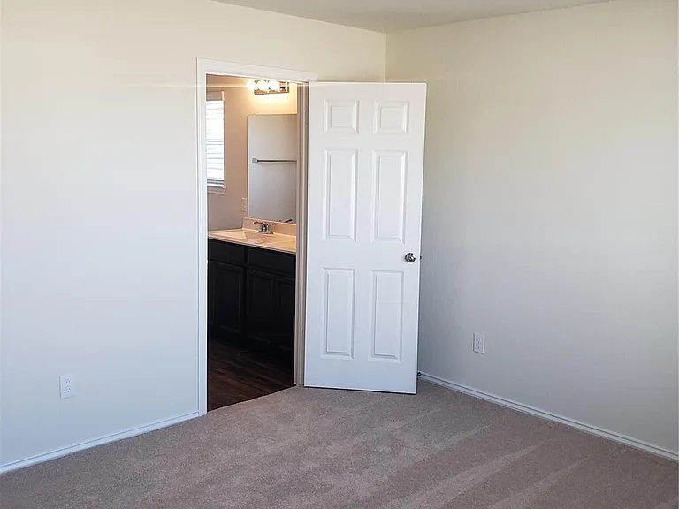 24006 Swather Way — Photo 11