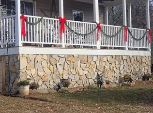 345 Pinecrest Ln, Claudville, VA 24076