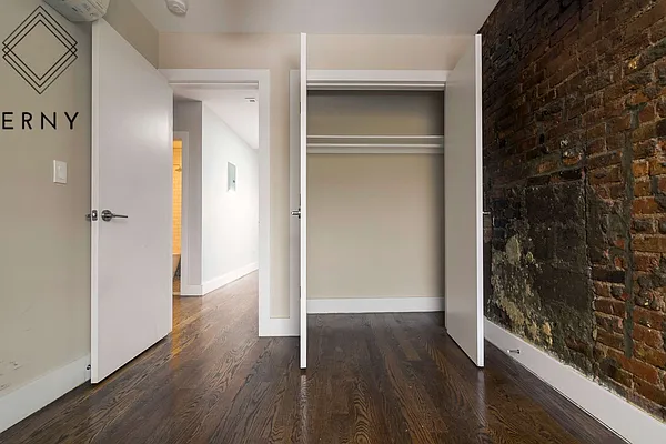 Rented by ERNY LLC | media 33