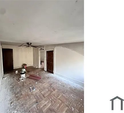 2768 Wallace Ave #5 — Photo 9