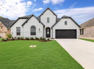 6909 Basket Flower Rd, Flower Mound, TX 76226