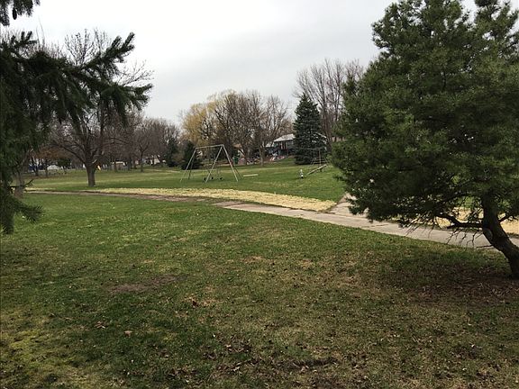 Park/Walking Trail Out Back 