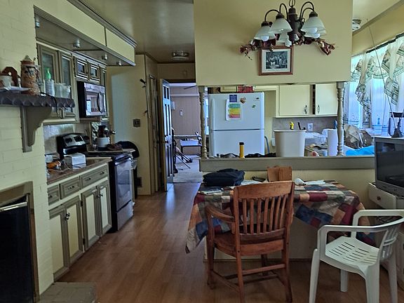Breakfast room