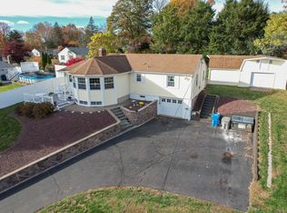 73 Rosemary Ln, Bristol, CT 06010