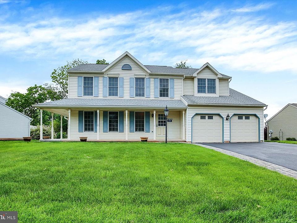 1st image of 170 Winding Hill Dr