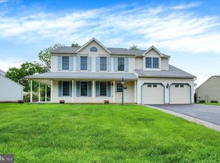 170 Winding Hill Dr, Etters, PA 17319