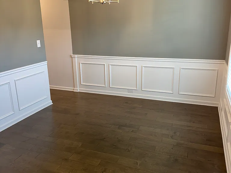 1082 Victorian Blvd — Photo 3