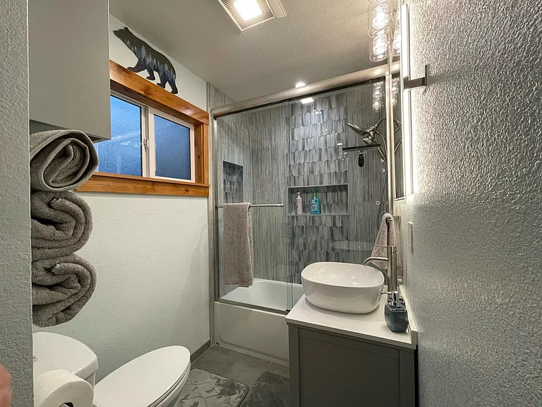 1254 Bonanza Ave — Photo 22