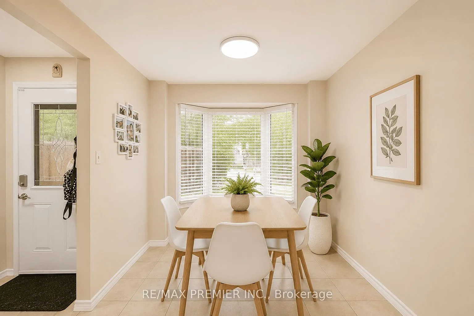 3 bed, $2,870 — Photo 4