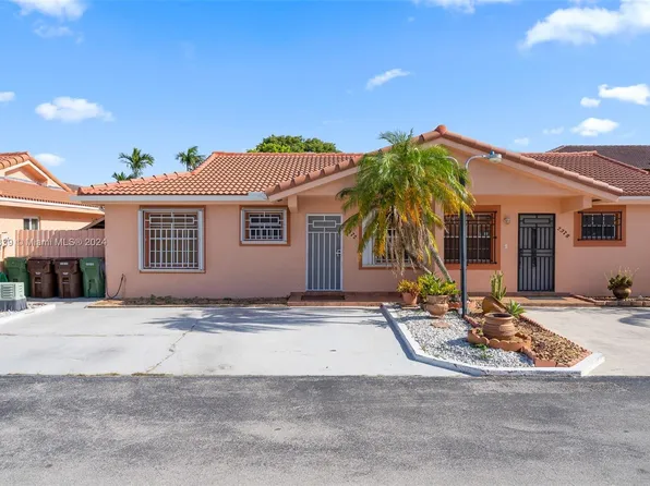 2372 W 73rd Pl #11-A, Hialeah, FL 33016