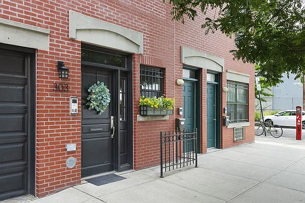 Rented by Brown Harris Stevens | media 12