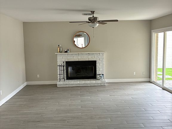 4th image of 974 N 85th St