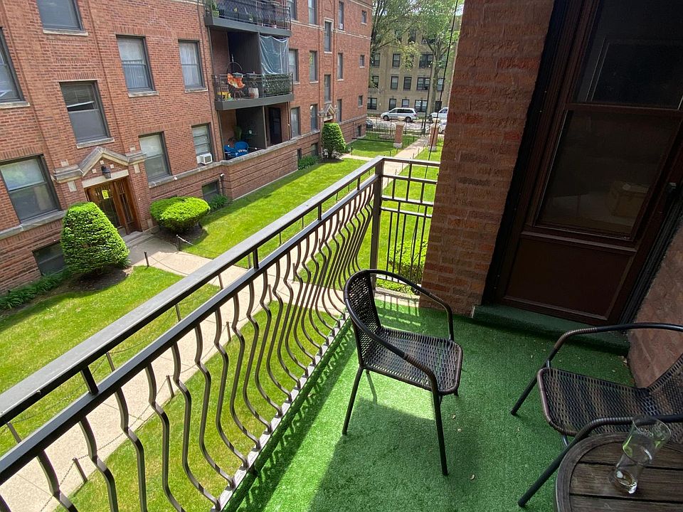 1st image of 1250 W Bryn Mawr Ave #2N