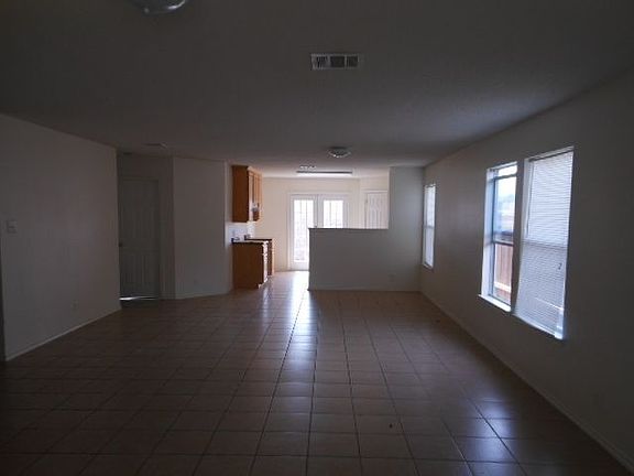 2nd image of 3509 Eagle Ave