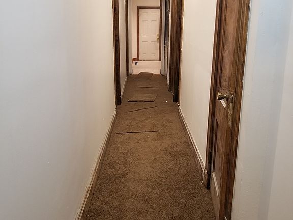 4th image of 1048 W Garfield Blvd