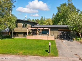 3331 Amber Bay Loop, Anchorage, AK 99515