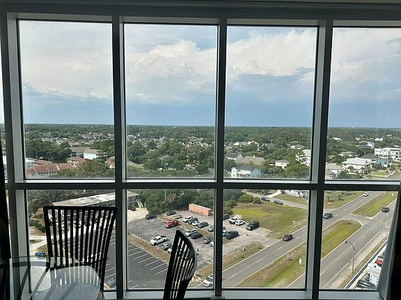 5th image of 300 N Ocean Blvd. #1414