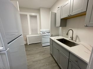 136 N Spring St FLOOR 3, Bloomfield, NJ 07003