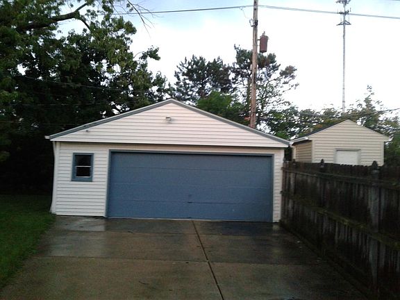 5th image of 4453 Parkton Dr