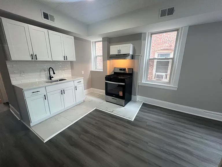 1351 Springfield Ave #10 — Photo 10