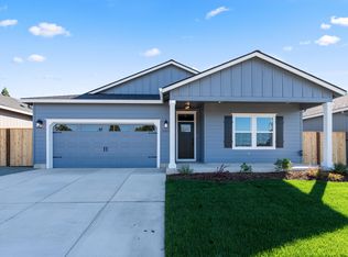 2223 Piazza Dr, Medford, OR 97501