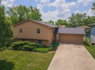 209 Orlando Ave, Normal, IL 61761