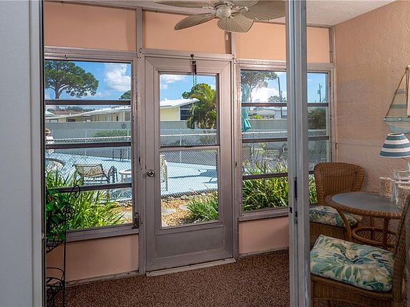4th image of 708 Tamiami Trl S APT 112