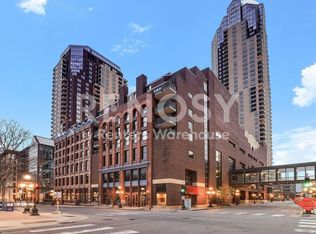 198 6th St E UNIT 501, Saint Paul, MN 55101