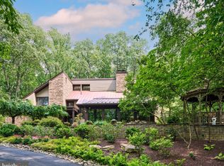 7028 Ely Rd, New Hope, PA 18938