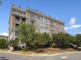 820 Belmont Bay Dr APT 206, Woodbridge, VA 22191
