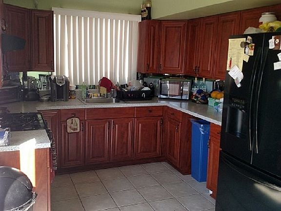 2nd image of 77 Boundary Ave