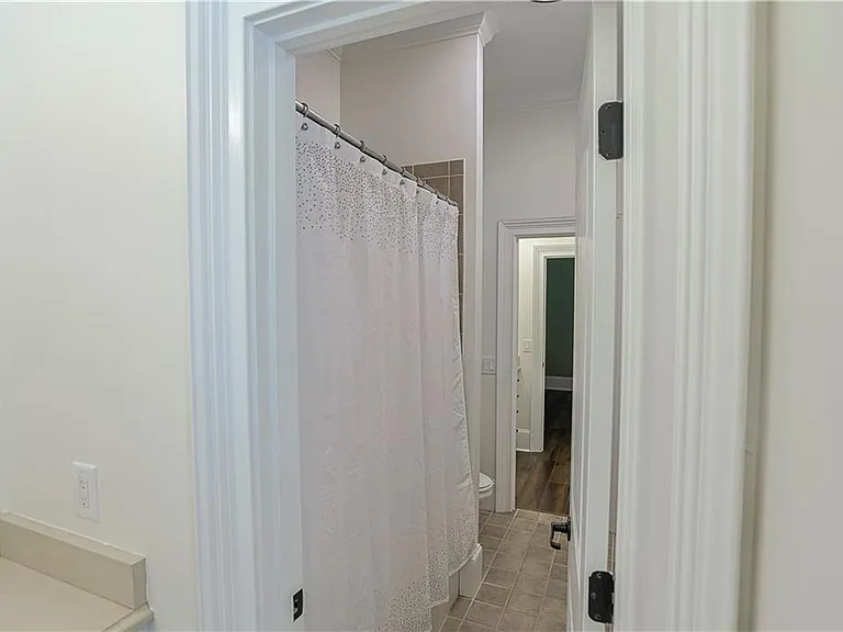 1294 Lenox Park Blvd — Photo 54