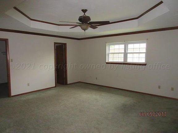 4th image of 2501 N Evergreen St