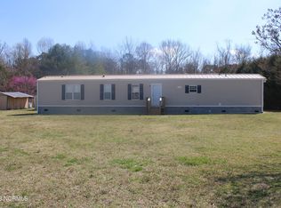 360 Mosely Rd, Walstonburg, NC 27888