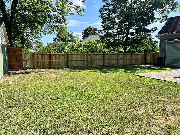 1001 S Highland Park Ave — Photo 64